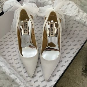 White Satin Bradley Mischka Pumps Size 5